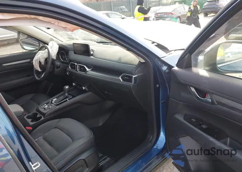 2023 Mazda Cx-5 2.5 S Preferred z USA, uszkodzony, nr VIN JM3KFBCM4P0230658